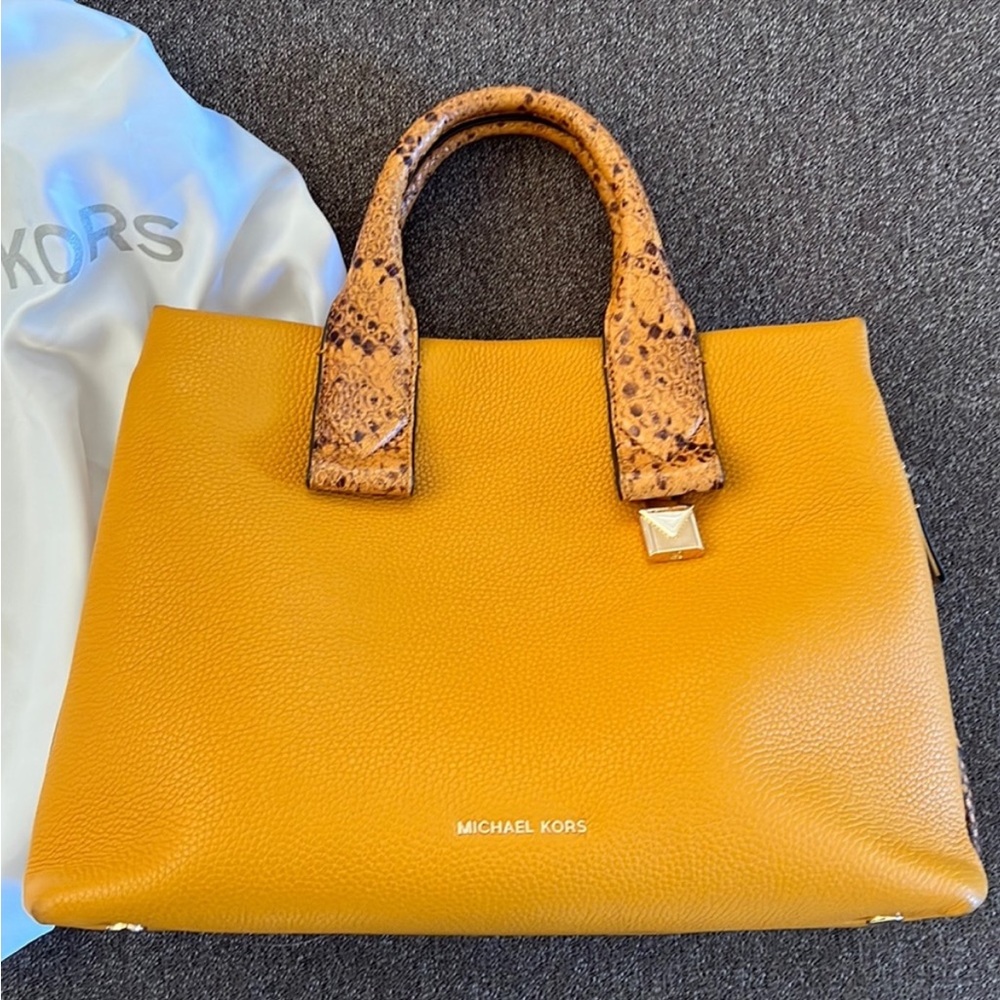 Michael Kors large Rollins Satchel. Rare color.